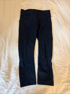 Lululemon Pace Rival Crop Leggings with Side Panels, size 6, Navy